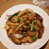 菜品不多,但比较实惠爽口