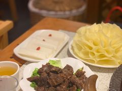 坨坨牛肉-大味生态火锅(蓝谷地店)