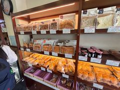 -红宝石·鲜奶小方·海派西点房(金杨店)