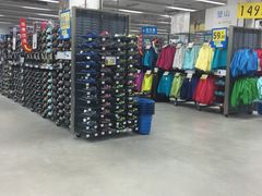 -迪卡侬(观山店)