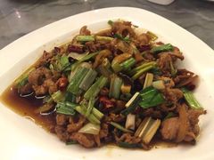-蔼若春.传承三十年云南菜(金碧公园店)