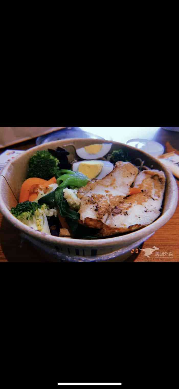 莱维贝贝轻食(望京店)-"点的他家外卖.送货速度很快.菜品味道不错.