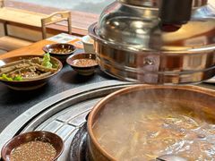 -阿山卓·野生菌火锅·纳西火塘烤肉