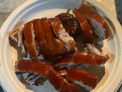 -黄记四更烤乳猪店