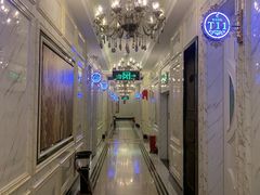 -皇马纯KTV·量贩·聚会(民治店)