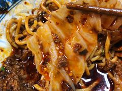 包包白-蒋六十八梯眼镜面(狮子坪店)