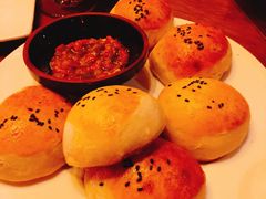 餐前面包-Tajine Moroccan塔金摩洛哥中东餐厅