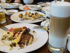 -松山湖凯悦酒店·Café自助餐厅·周末火舞秀表演