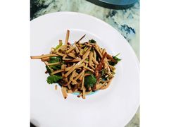 -梁家大院•农家菜(昆山会展中心店)