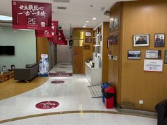 -雅悦齿科(顾村公园店)