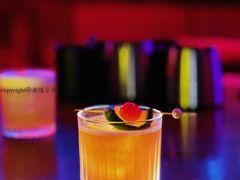 -vimi便利店酒吧