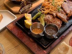 -豪客来牛排(人民东路店)