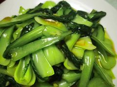 -明月食府(二区干二路店)