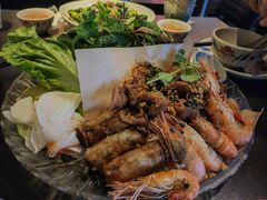 -大头虾越式风味餐厅(光明广场店)