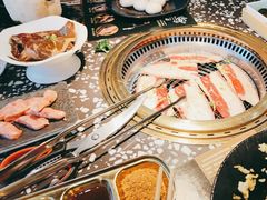 -黑牛の場烤肉(摩天活力城店)
