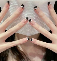 -星辰·新中式美甲美睫工作室