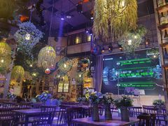 -临界音乐酒馆·小龙虾·江湖菜(华熙LIVE·鱼洞店)