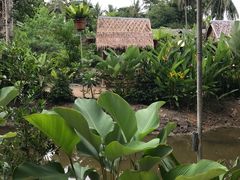 -Thiw Soen Seafood Restaurant