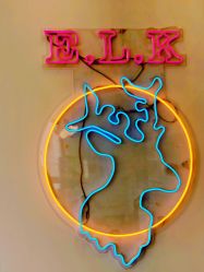 门面-E.L.K造型momopark店