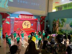 -爱睿思儿童早教亲子游泳(万象城店)