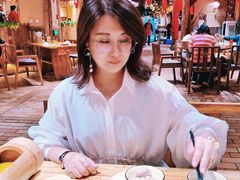 -老滇山寨•云南特色菜•地方菜•民族风情歌舞表演(金碧店)