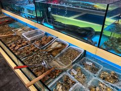 水产区-日进一片海.生腌海鲜火锅.宵夜烧烤(三里屯总店)