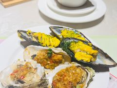 -四海一家自助餐(益田假日广场店)