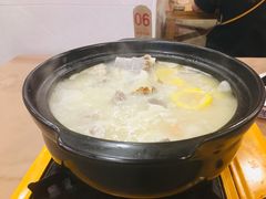 -洪大厨鸡煲(福田店)