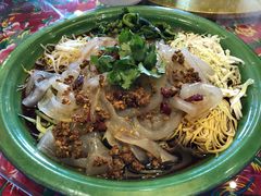 -闯关东东北农家菜(崂山石老人店)