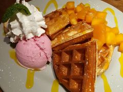 -Lia Cafe Bar Restaurant松山咖啡屋