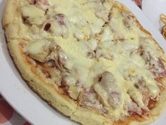 -Jonah's Fruit Shake & Snack Bar