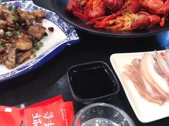 -老鄞江清水龙虾•赵赵家(江北店)