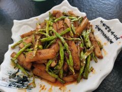 -撒拉人家.酸菜牦牛肉火锅