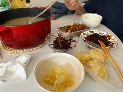 -维吾尔餐厅(宜山路店)