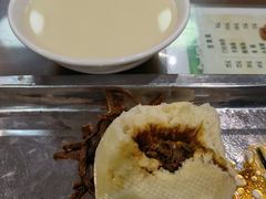 牛肉包子-清真牛街祥云轩门钉肉饼(左家庄店)