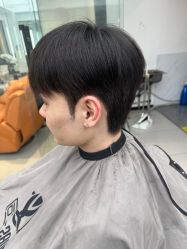 -尤司男士国潮理发馆