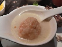 爆浆手打虾丸-捞王锅物料理(凯旋路店)