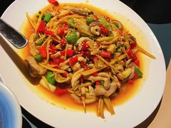 -莉莉家的音乐花园餐吧(航空路店)