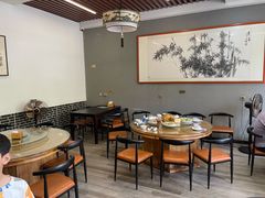 -新泉小傅美食(国贸天琴湾天境店)