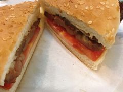 猪扒包-兰芳园(上环店)