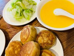 -清真吴记门钉肉饼·喜多利