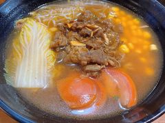 -肥肥虾庄·金牌油焖大虾(杨园滨江时代walk店)