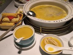 -领鲜天下·焗海鲜·花胶鸡(天目里店)