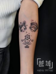 -越域刺青