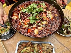-鸿顺老铁锅美蛙鱼府(解放碑店)