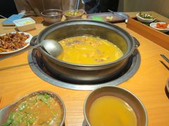 -一朵菌·野生菌探索家火锅(南亚店)