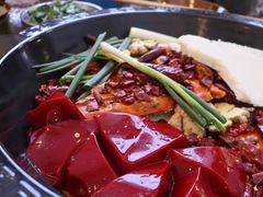 纯牛油锅底-黄潇洒老火锅(九眼桥宏济巷店)