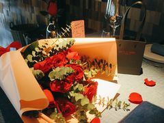 -弦月窗LUNETTE BY AMANDA(复兴路店)