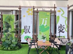 -泰州之星奔驰4S店(海陵店)