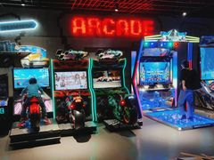 -世代星球·保龄球·镭战真人CS·团建(杨浦店)